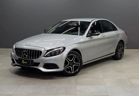 Mercedes-Benz C-180 2015 Prata — foto 1 de 3
