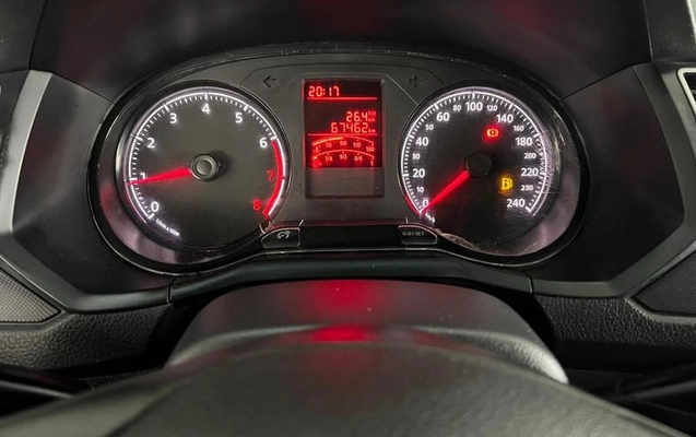 imagem-https://www.socarrao.com.br/sc-vehicle-images-prod/4071296/1790198684105-8505579_13_B_920de478d3.jpeg