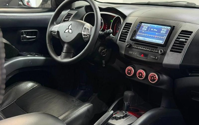 imagem-https://www.socarrao.com.br/sc-vehicle-images-prod/4071550/1790199584352-8404450_3_B_d7ef1df814.jpeg