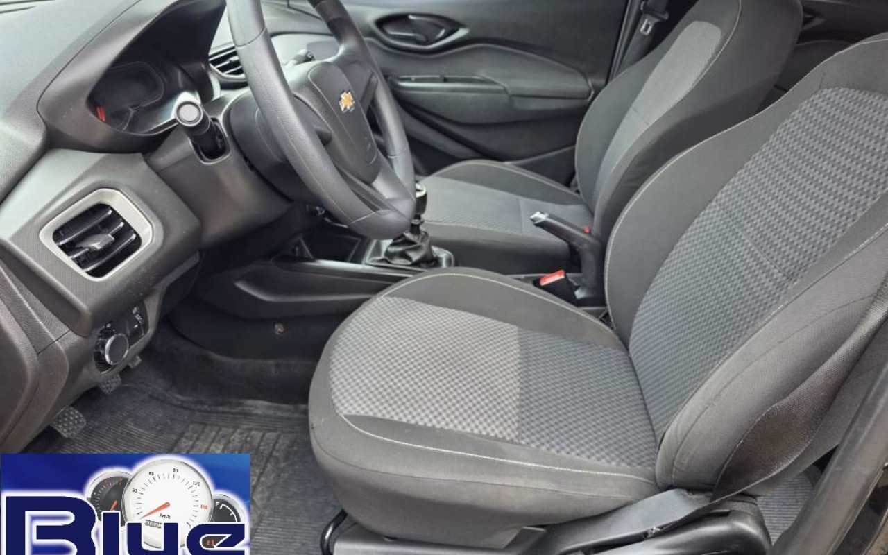 imagem-https://www.socarrao.com.br/sc-vehicle-images-prod/4071583/1790199687018-eWI4LmpwZWc.jpeg