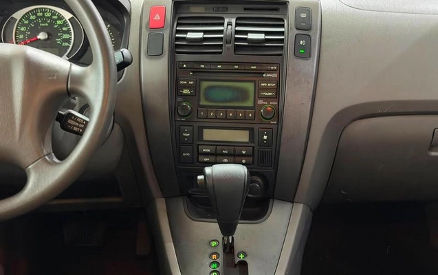 imagem-https://www.socarrao.com.br/sc-vehicle-images-prod/4071685/1790200164523-8396030_3_B_e8cdd77b32.jpeg