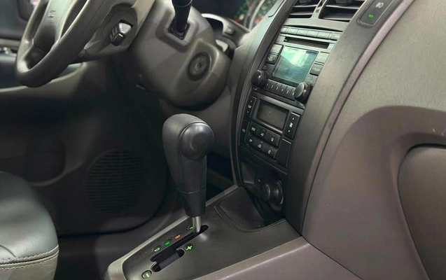 imagem-https://www.socarrao.com.br/sc-vehicle-images-prod/4071685/1790200164535-8396030_13_B_73c297e83f.jpeg