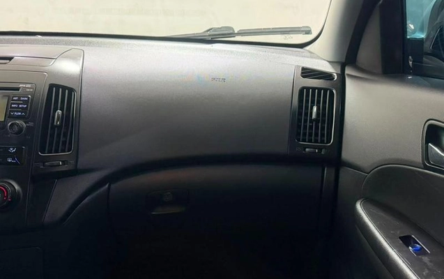 imagem-https://www.socarrao.com.br/sc-vehicle-images-prod/4071871/1790200373294-8376385_13_B_2b9997de83.jpeg