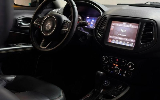 imagem-https://www.socarrao.com.br/sc-vehicle-images-prod/4071933/1790200677706-8300114_4_B_3aa58ff3a8.jpeg