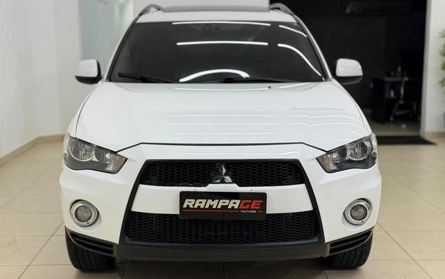imagem-https://www.socarrao.com.br/sc-vehicle-images-prod/4073168/1790204007293-8427959_5_B_9d8ebdfa13.jpeg