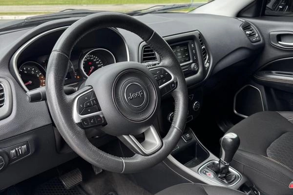imagem-https://www.socarrao.com.br/sc-vehicle-images-prod/4074447/1790207651203-8507794_1_B_4ed1f5fc0b.jpeg