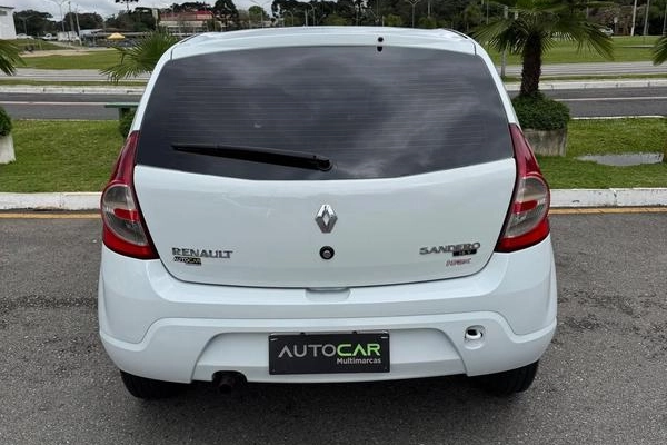 imagem-https://www.socarrao.com.br/sc-vehicle-images-prod/4074640/1790208399255-8471189_4_B_52139787f2.jpeg