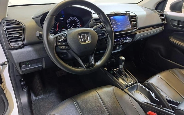 imagem-https://www.socarrao.com.br/sc-vehicle-images-prod/4076195/1790254484921-8507815_16_B_c804d5d0c7.jpeg