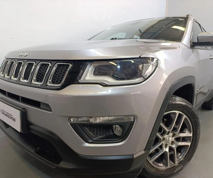 Jeep Compass 2019 Prata — foto 1 de 3