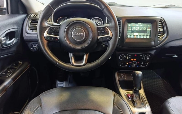 imagem-https://www.socarrao.com.br/sc-vehicle-images-prod/4076384/1790283579398-8507816_11_B_8015886722.jpeg