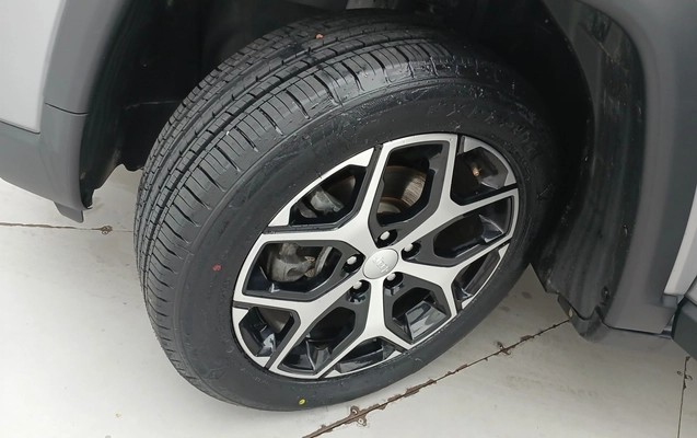 imagem-https://www.socarrao.com.br/sc-vehicle-images-prod/4078974/1790222914578-1_064222.jpg
