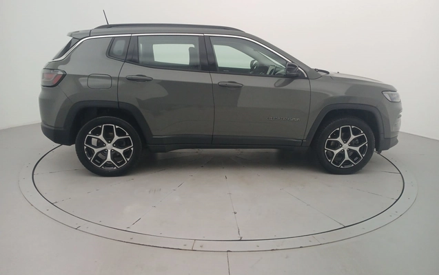 imagem-https://www.socarrao.com.br/sc-vehicle-images-prod/4079475/1790226266386-1_105125.jpg