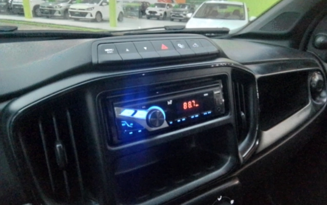 imagem-https://www.socarrao.com.br/sc-vehicle-images-prod/4079649/1790226442954-1_033405.jpg