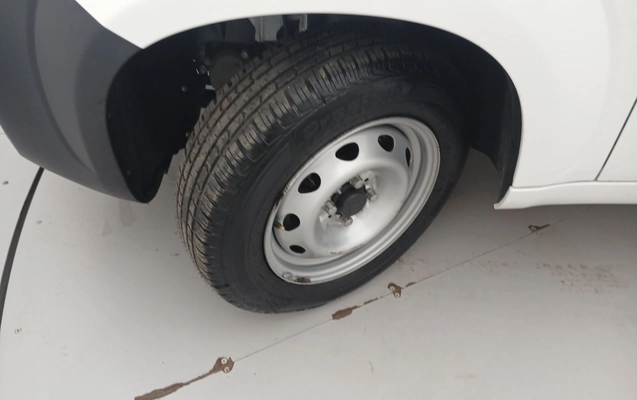 imagem-https://www.socarrao.com.br/sc-vehicle-images-prod/4080515/1790227352993-2_091917.jpg