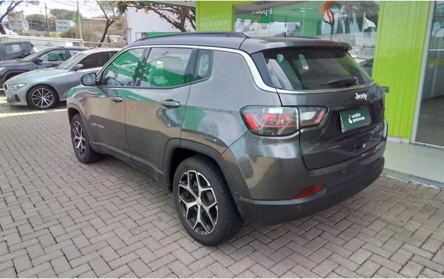 imagem-https://www.socarrao.com.br/sc-vehicle-images-prod/4080798/1790227646941-2_121825.jpg