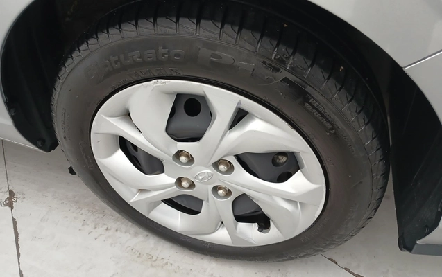 imagem-https://www.socarrao.com.br/sc-vehicle-images-prod/4083953/1790233568105-1_035132.jpg
