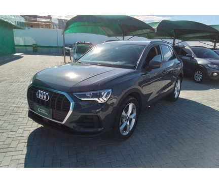 Audi RS Q3 2025 Cinza — foto 1 de 3