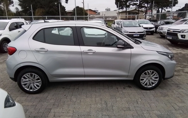 imagem-https://www.socarrao.com.br/sc-vehicle-images-prod/4084772/1790235152870-2_034146.jpg
