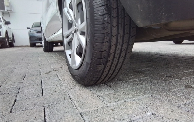 imagem-https://www.socarrao.com.br/sc-vehicle-images-prod/4084805/1790235205420-2_034810.jpg