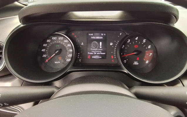 imagem-https://www.socarrao.com.br/sc-vehicle-images-prod/4084805/1790235205428-1_034813.jpg