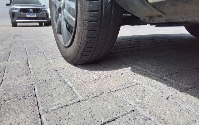 imagem-https://www.socarrao.com.br/sc-vehicle-images-prod/4084809/1790235217464-2_043332.jpg