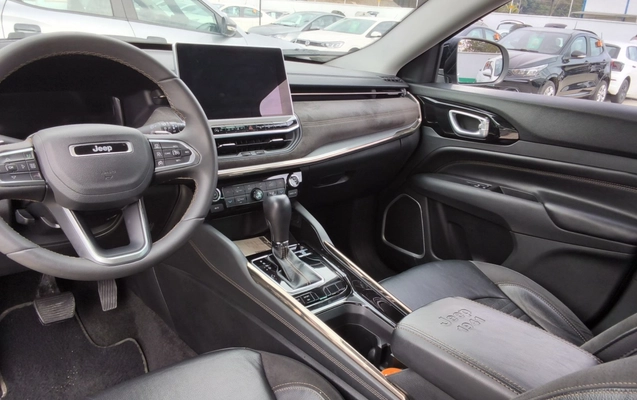 imagem-https://www.socarrao.com.br/sc-vehicle-images-prod/4084887/1790235393674-2_044922.jpg