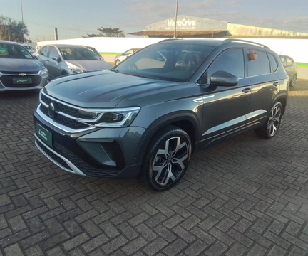 Volkswagen Taos 2024 Cinza — foto 1 de 3