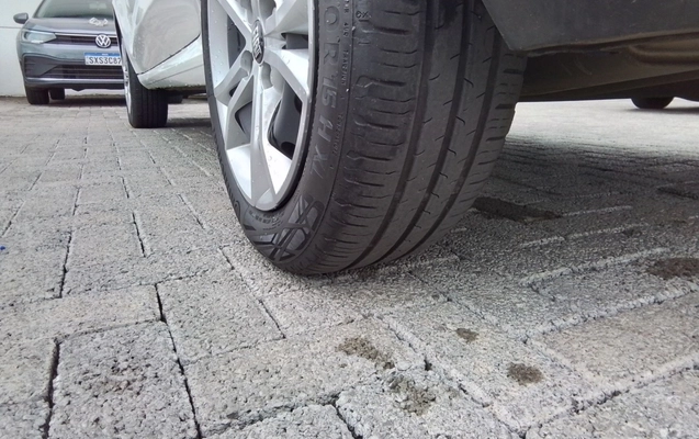 imagem-https://www.socarrao.com.br/sc-vehicle-images-prod/4085422/1790236347808-2_035407.jpg