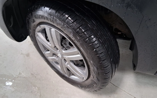 imagem-https://www.socarrao.com.br/sc-vehicle-images-prod/4086238/1790239075444-1_051421.jpg