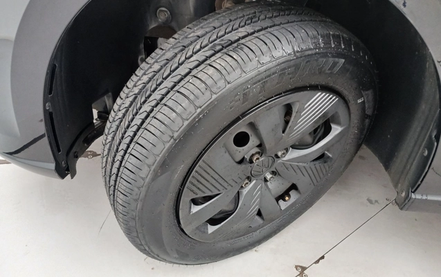 imagem-https://www.socarrao.com.br/sc-vehicle-images-prod/4086279/1790239098530-2_022723.jpg