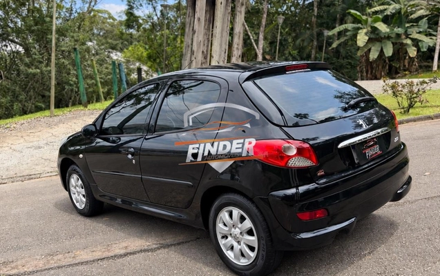 imagem-https://www.socarrao.com.br/sc-vehicle-images-prod/4086910/1790249349943-a30079653e424243abdc47ea5eb49382_1790212128759.jpg