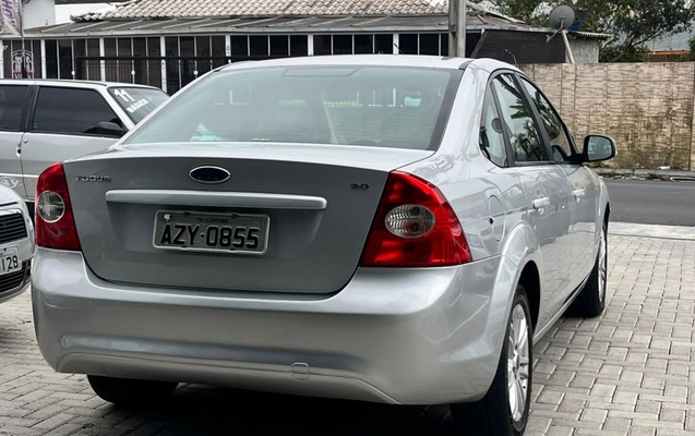 imagem-https://www.socarrao.com.br/sc-vehicle-images-prod/4086912/1790249720339-V2hhdHNBcHAgSW1hZ2UgMjAyNi0wOS0yMyBhdCAxMC4zMi4zMCAoMSkuanBlZw.jpeg