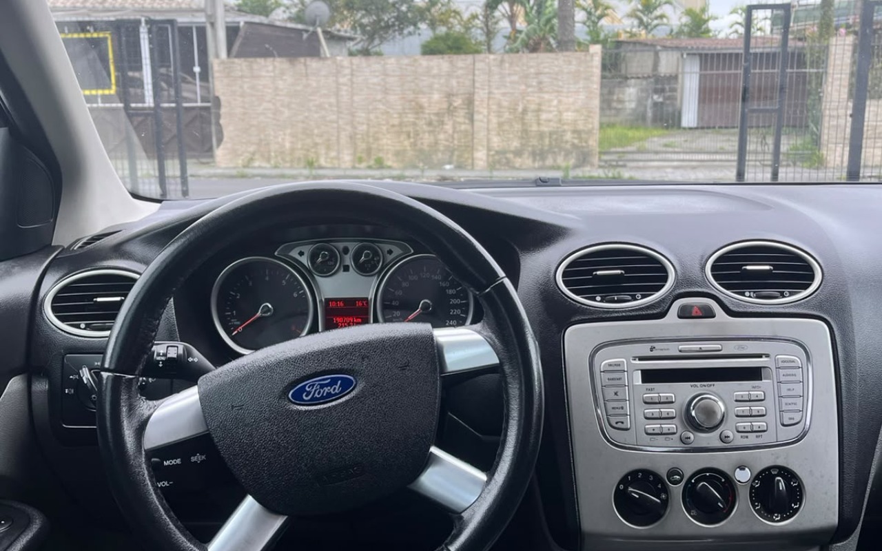 imagem-https://www.socarrao.com.br/sc-vehicle-images-prod/4086912/1790249721288-V2hhdHNBcHAgSW1hZ2UgMjAyNi0wOS0yMyBhdCAxMC4zMi4zMi5qcGVn.jpeg