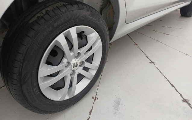 imagem-https://www.socarrao.com.br/sc-vehicle-images-prod/4086926/1790250516210-2_071531.jpg