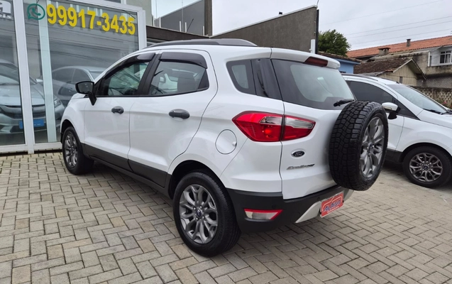 imagem-https://www.socarrao.com.br/sc-vehicle-images-prod/4086934/1790250698322-V2hhdHNBcHAgSW1hZ2UgMjAyNi0wOS0yMyBhdCAxNS41NC41MSAoNCkuanBlZw.jpeg
