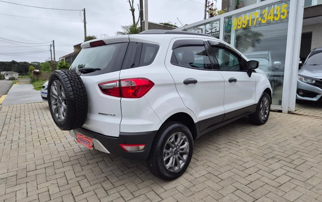 imagem-https://www.socarrao.com.br/sc-vehicle-images-prod/4086934/1790250698592-V2hhdHNBcHAgSW1hZ2UgMjAyNi0wOS0yMyBhdCAxNS41NC41MSAoMikuanBlZw.jpeg