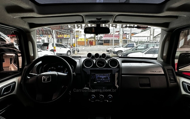 imagem-https://www.socarrao.com.br/sc-vehicle-images-prod/4087015/1790251115824-ef8415882d8737112604cafd69598ae1_big.jpeg