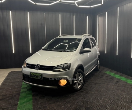 Volkswagen Crossfox 2011 Prata — foto 1 de 3