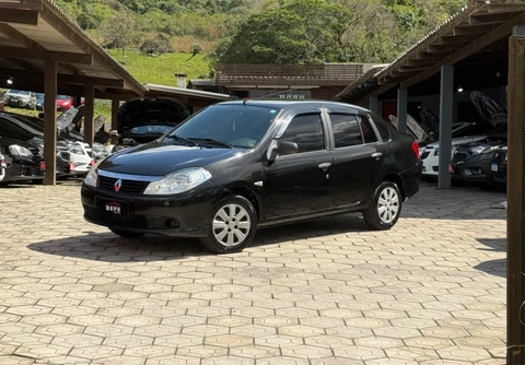 Renault Symbol 2011 Preto — foto 1 de 3