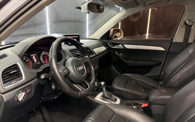 imagem-https://www.socarrao.com.br/sc-vehicle-images-prod/4087302/1790252846507-d72897f2f1dafc3dcb8702ce83d67f3e_big.jpeg