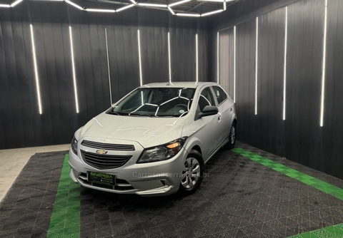 Chevrolet Onix 2019 Prata — foto 1 de 3