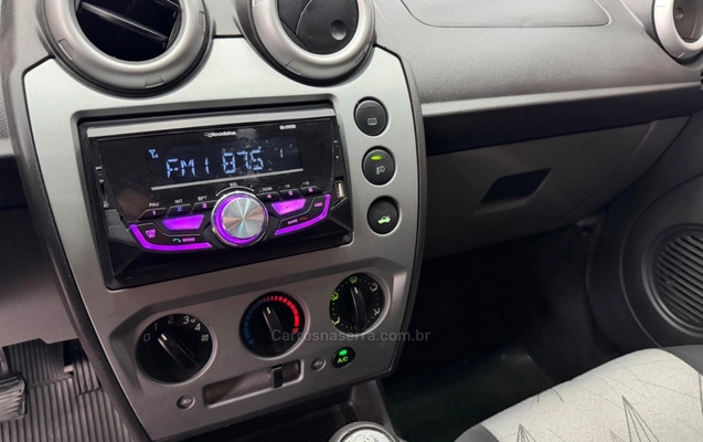 imagem-https://www.socarrao.com.br/sc-vehicle-images-prod/4087333/1790252862024-b1641657ca16e8702d3d58c6a93912a7_big.jpeg