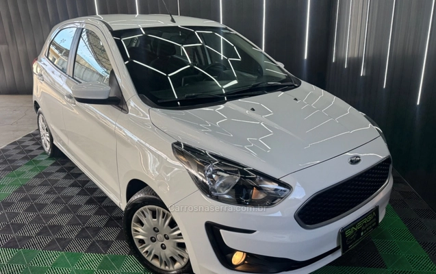 imagem-https://www.socarrao.com.br/sc-vehicle-images-prod/4087337/1790252864067-5c53b749350b9fb4fdd27b7291183477_big.jpeg
