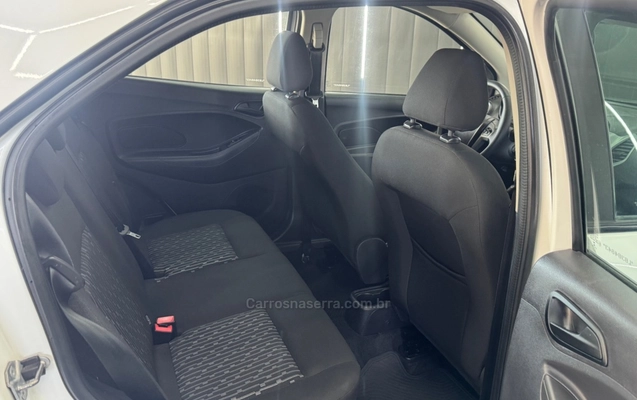 imagem-https://www.socarrao.com.br/sc-vehicle-images-prod/4087337/1790252864072-bbb56231a67385a4ebe50830c8eb1b67_big.jpeg