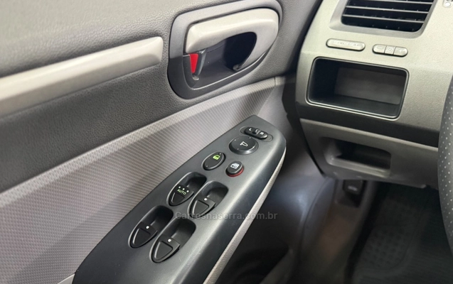 imagem-https://www.socarrao.com.br/sc-vehicle-images-prod/4087342/1790252866743-9e1017ef82ada4c8fd035ef16d482cf5_big.jpeg
