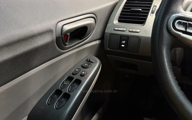 imagem-https://www.socarrao.com.br/sc-vehicle-images-prod/4087343/1790252867359-38ab2373709649288b65b8ef1b22a175_big.jpeg