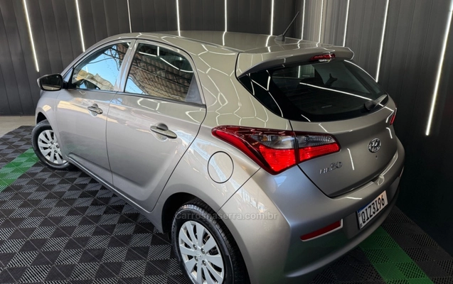 imagem-https://www.socarrao.com.br/sc-vehicle-images-prod/4087346/1790252870631-86d5195fa7916deb1e44d18ecae9133d_big.jpeg