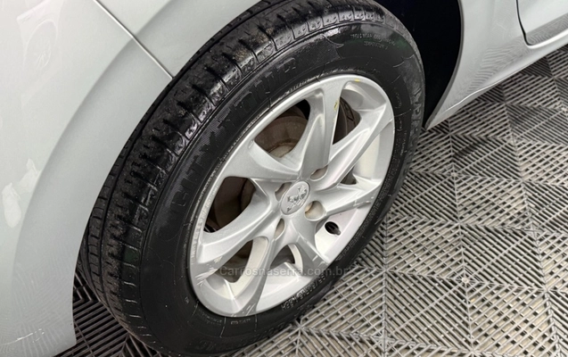 imagem-https://www.socarrao.com.br/sc-vehicle-images-prod/4087371/1790252884702-f7144d0684501cf4fd6935b605e93562_big.jpeg