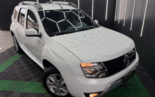 imagem-https://www.socarrao.com.br/sc-vehicle-images-prod/4087373/1790252885486-08e297141f59bc2243e16e5bd9754a4b_big.jpeg