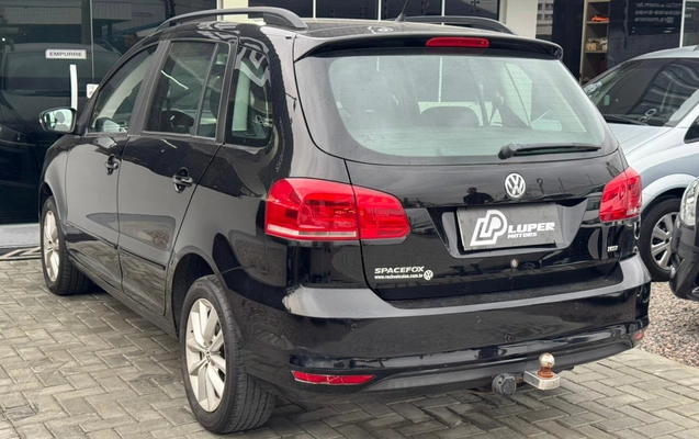 imagem-https://www.socarrao.com.br/sc-vehicle-images-prod/4087425/1790253105215-003_d3fd221cc2b16b21be64c7c928b3a767.jpg
